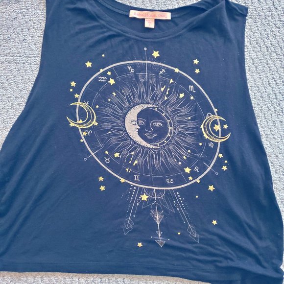 REBELLIOUS ONE crop top - Gently Used - Picture 1 of 5